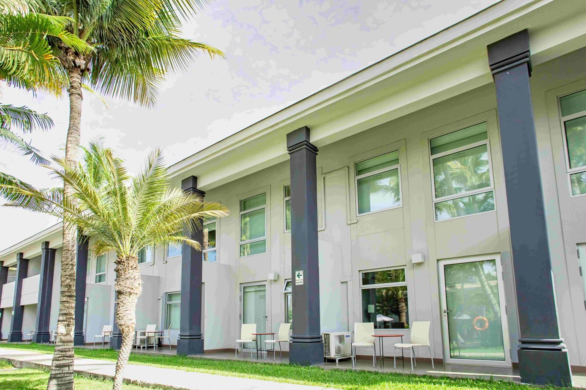 Casa Andina Premium Piura Hotell Exteriör bild