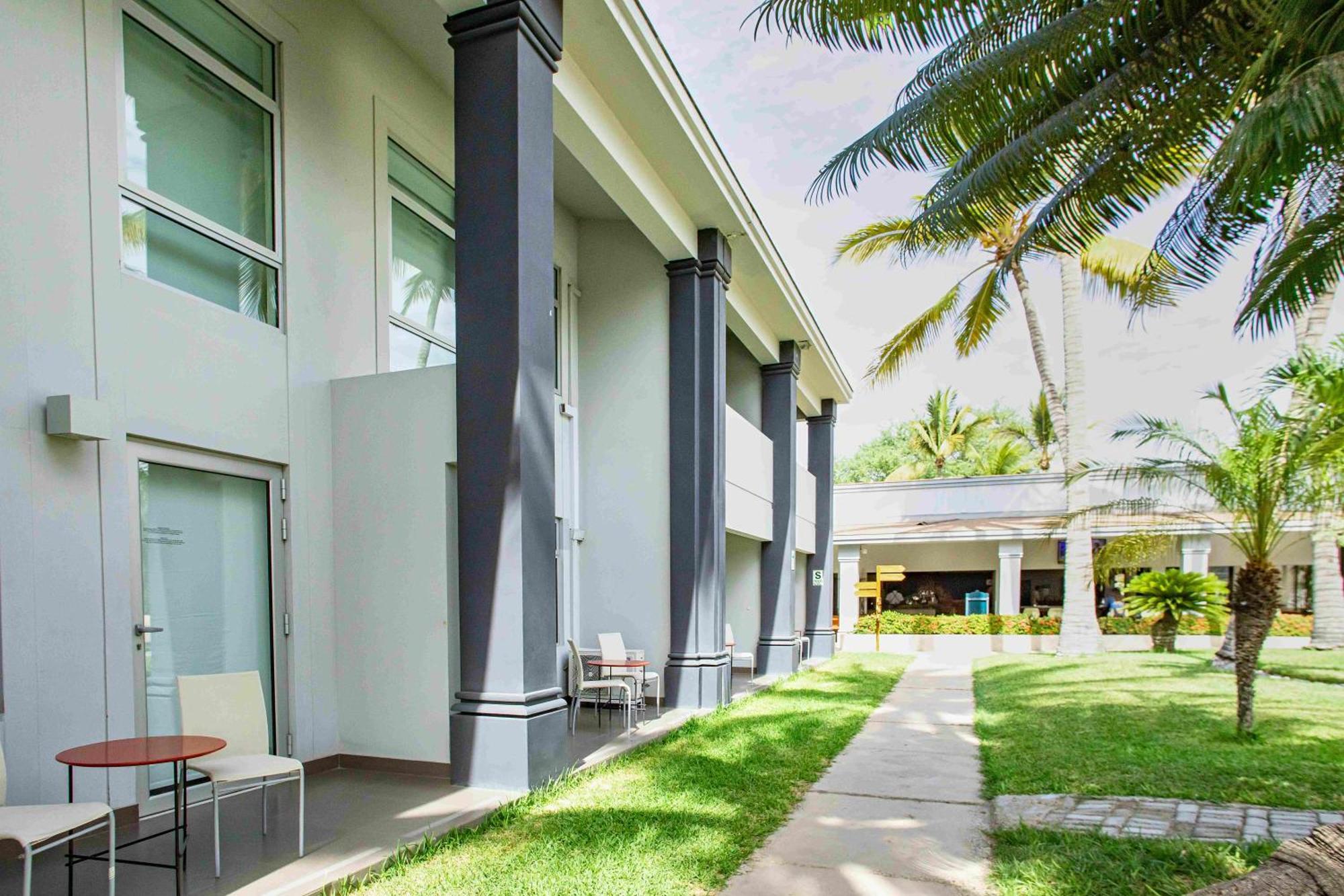 Casa Andina Premium Piura Hotell Exteriör bild