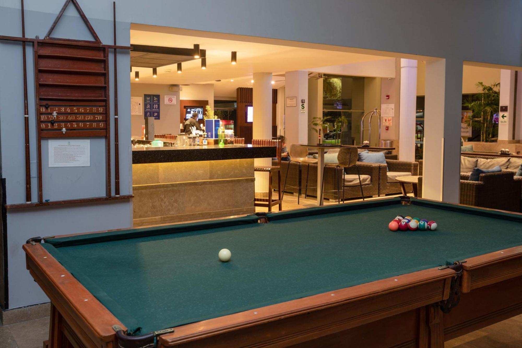 Casa Andina Premium Piura Hotell Exteriör bild